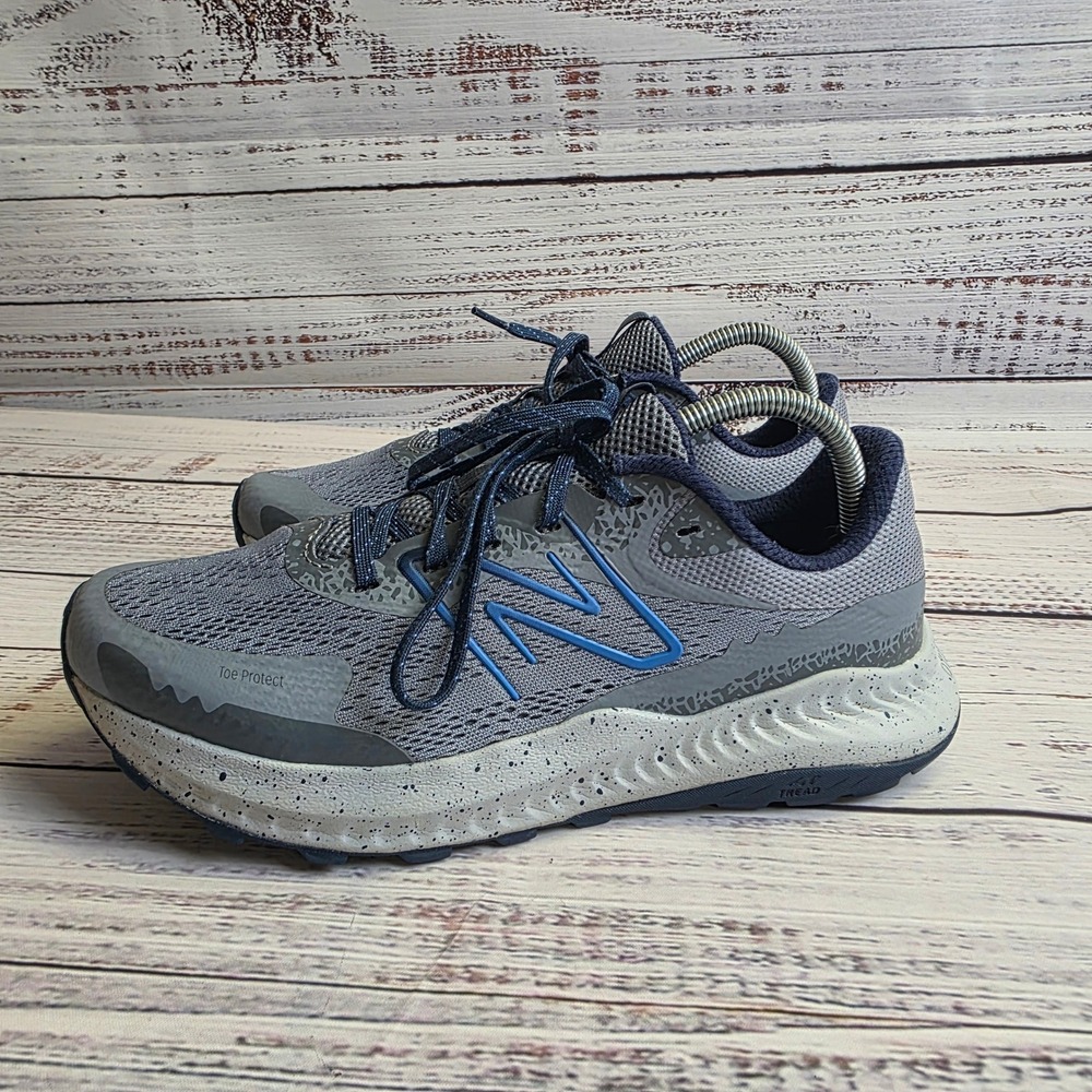 New Balance Nitrel v5 Trail Running Shoes Mens 9 2E Wide Grey Blue MTNTROW5